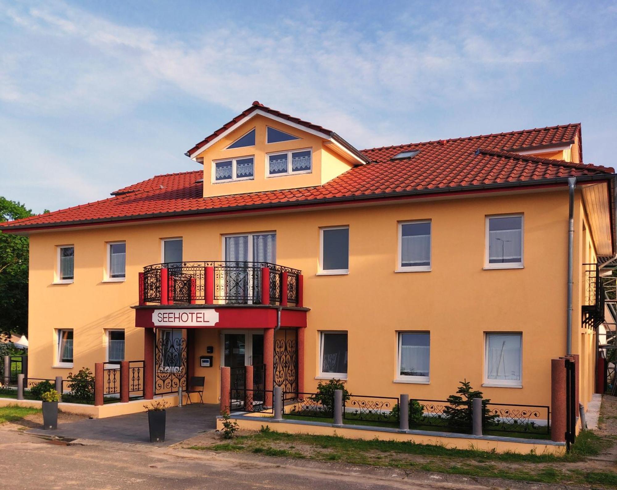 Seehotel Bad Kleinen ภายนอก รูปภาพ